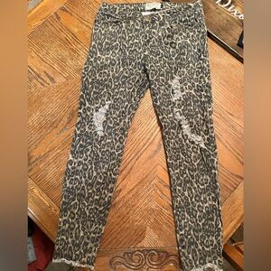 Wild Style Leopard Print Skinny Jeans
